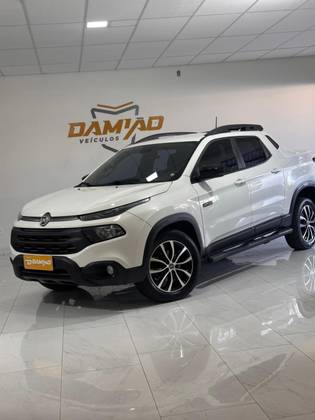 FIAT TORO 2.0 16V TURBO DIESEL ULTRA 4WD AT9 FIAT TORO 2.0 16V TURBO DIESEL ULTRA 4WD AT9
